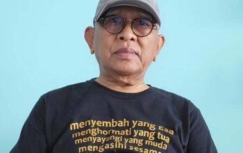 Tangisan Gus Mus dan Bayang-Bayang Muktamar Tandingan: Membaca Jombang dari 2015 ke 2026