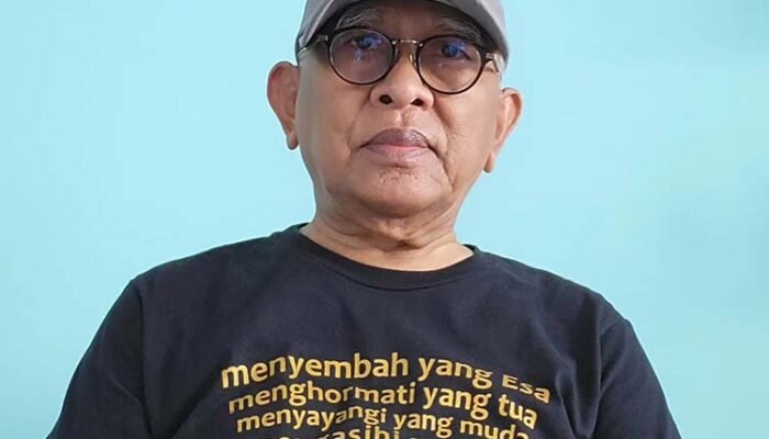 Tangisan Gus Mus dan Bayang-Bayang Muktamar Tandingan: Membaca Jombang dari 2015 ke 2026